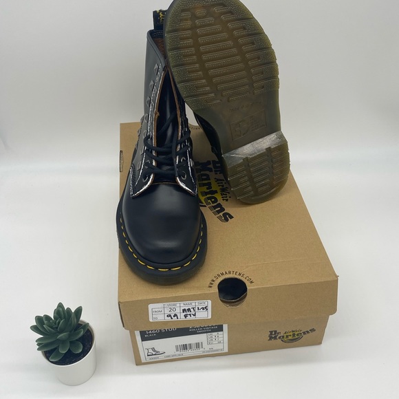 Dr.Martens 1460 Stud BLACK ROLLED VINTAGE SMOOTH - Picture 12 of 15